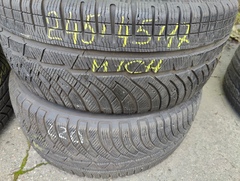 Bridgestone Michelin	PA-4  245/45 R17