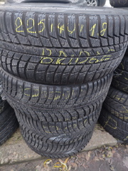 Bridgestone LM-001 225/40 R18