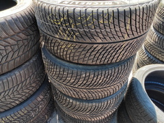 Michelin PA-5  295/35 R21
